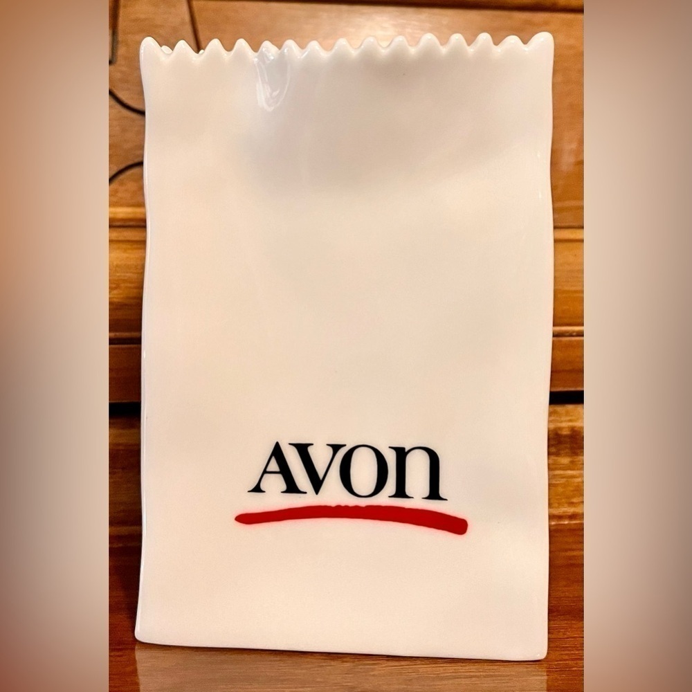 Avon Ceramic Porcelain Bag 100 Years Anniversary Cosmetics Collector Flower Vase